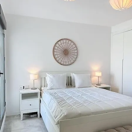 Eriksson Homes - Groundfloor Southbay Mesas Lejlighed *